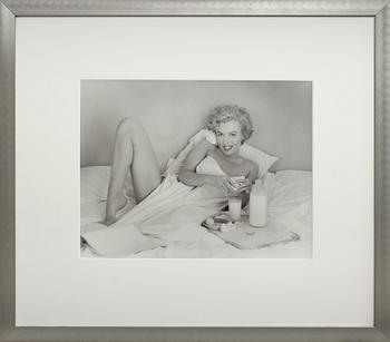 ANDRÉ DE DIENES, silvergelatinfotografi, stämpelsign á tergo.