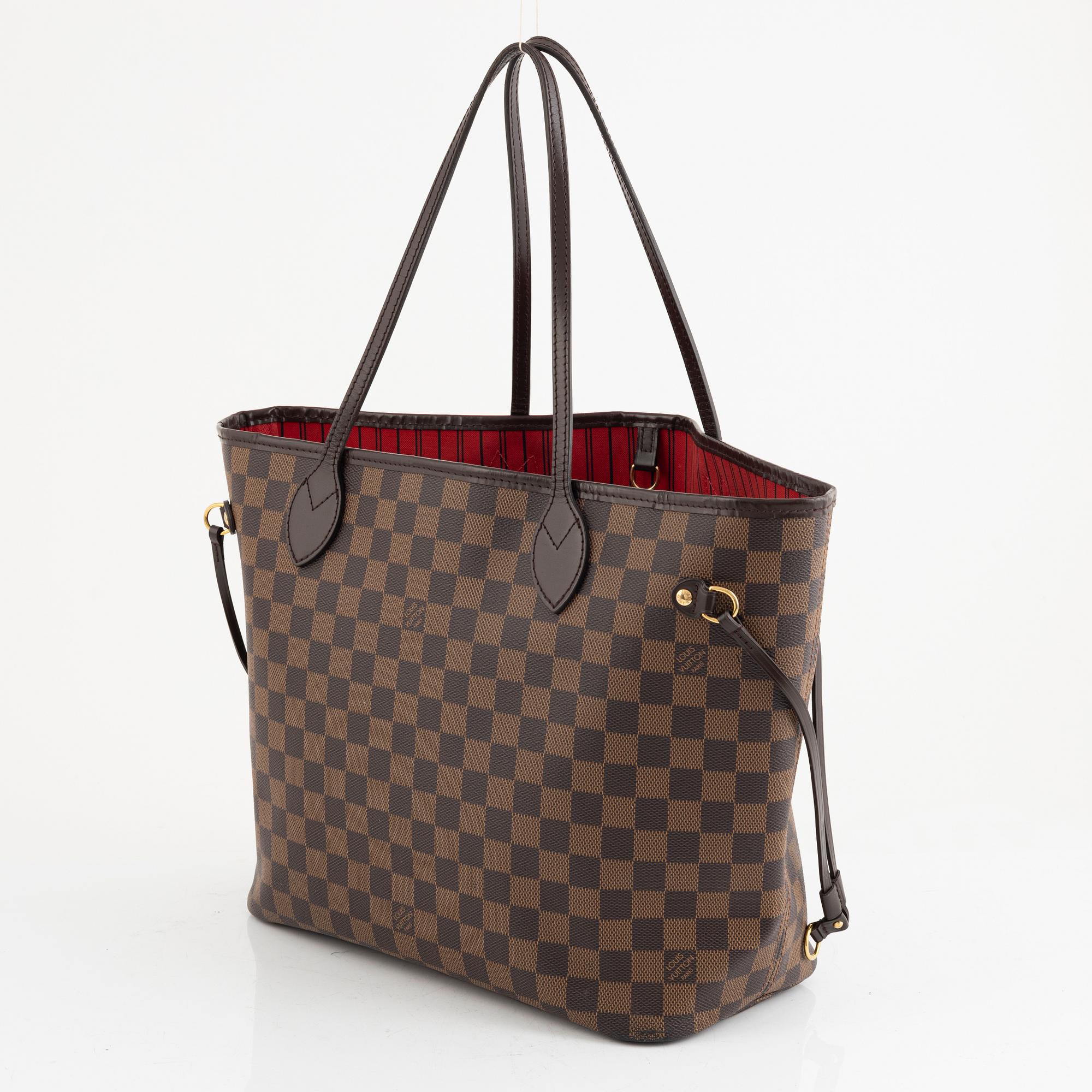 Louis Vuitton, a 'Neverfull MM' handbag, 2018.