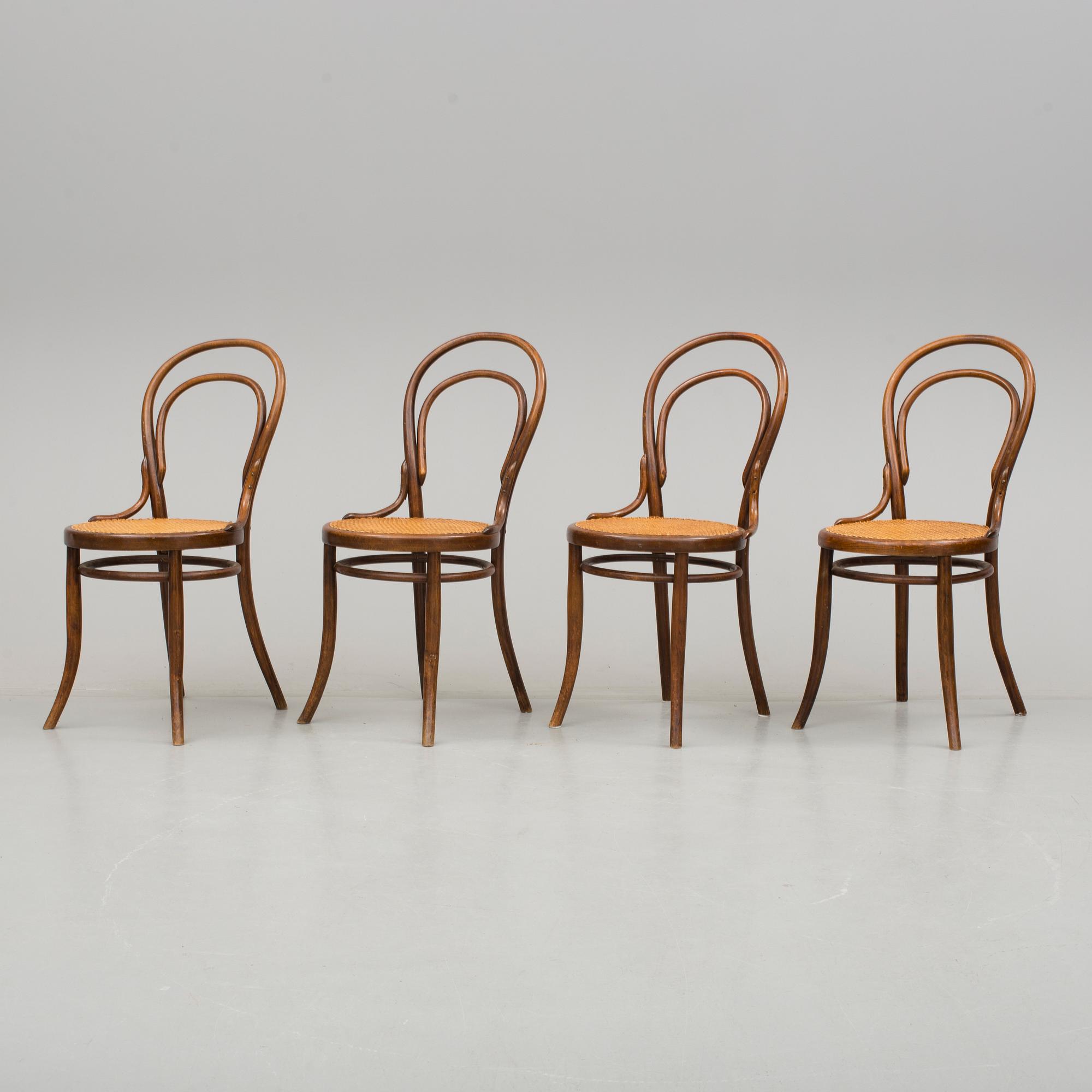 STOLAR, fyra stycken, cafémodell, 1900-talets början.