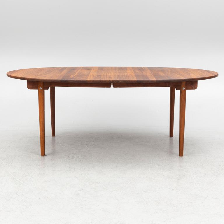 Hans J Wegner, a 'CH 338' dining table, Carl Hansen & Son, Denmark.