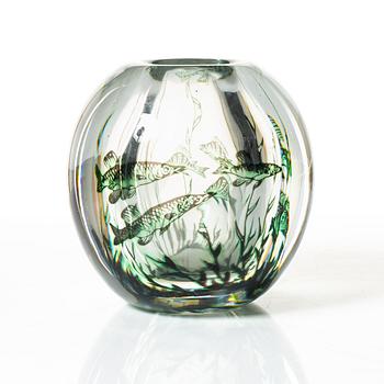 Edward Hald, vase, glass fish bowl, 1945.