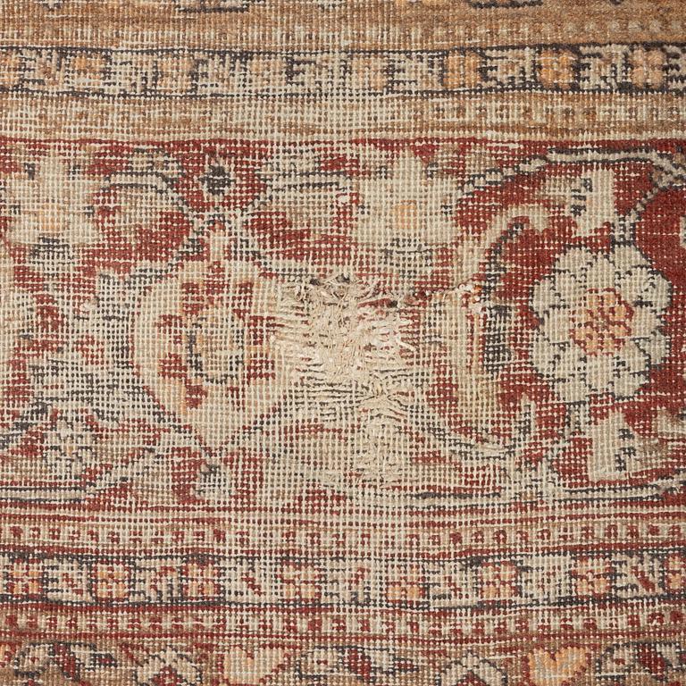 Rug, Tabriz, antique finish, approx. 395 x 275 cm.
