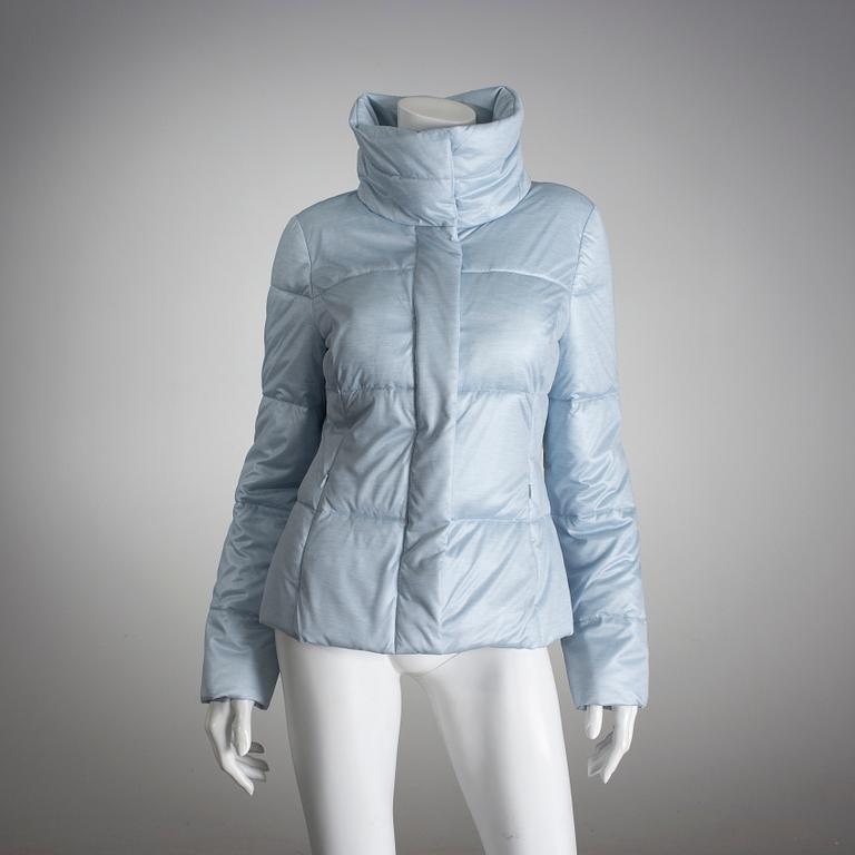 DUNJACKA, Escada Sport.