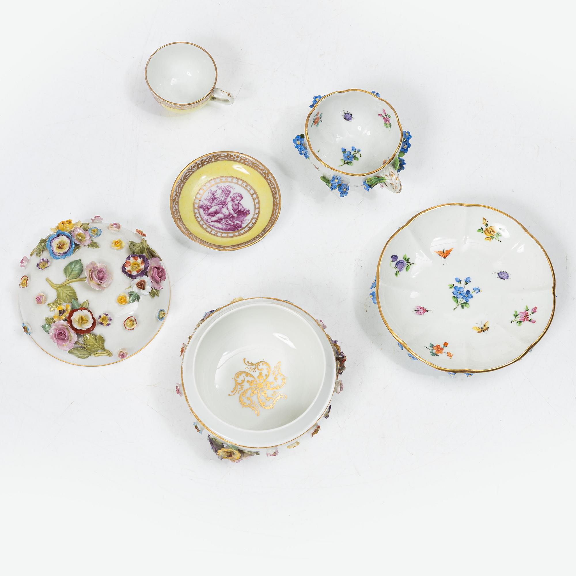 Meissen, Servisdelar, åtta stycken, främst 1800-tal.