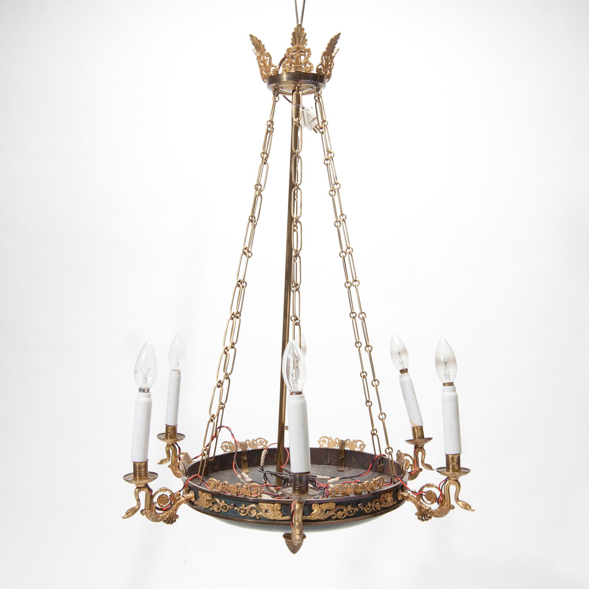 TAKAMPEL, empirestil, 1900-talets början. Höjd 85 cm.