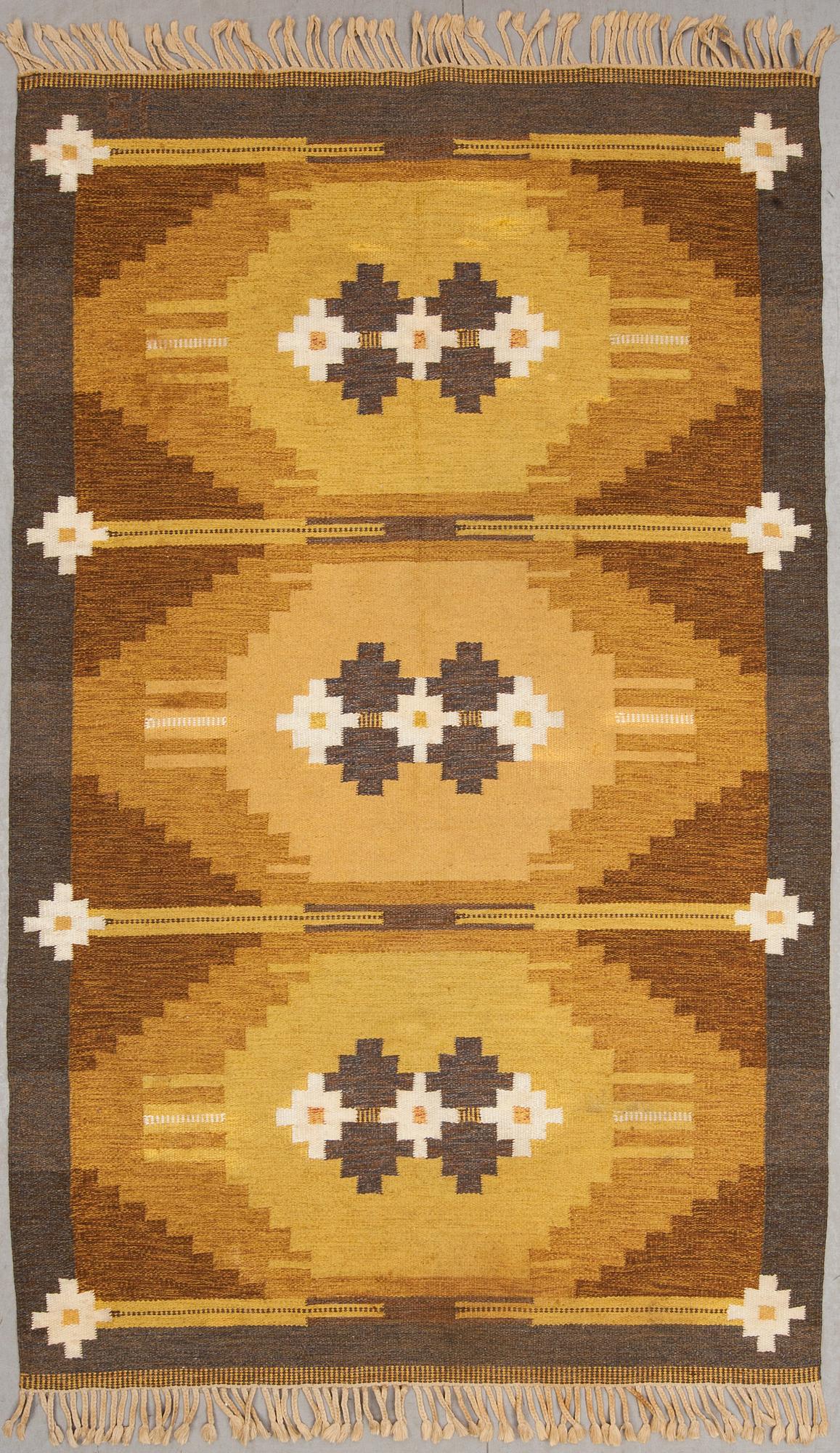 MATTA, rölakan, monogramsignerad IS (Ingegerd Silow), ca 252 x 160 cm.