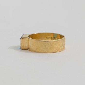 A apatite ring by Wiwen Nilsson, Lund, 1958.