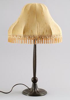 BORDSLAMPA, patinerad mässing, 1900-talets mitt.