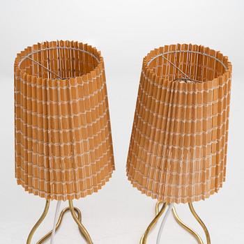 Mauri Almari, a pair of mid-20th century '61048' table lights for Idman.