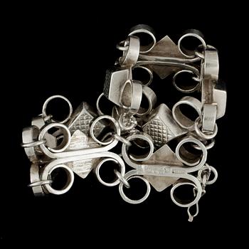 ARMBAND, silver, Sigurd Persson, 1950-tal. Vikt ca 46 g.