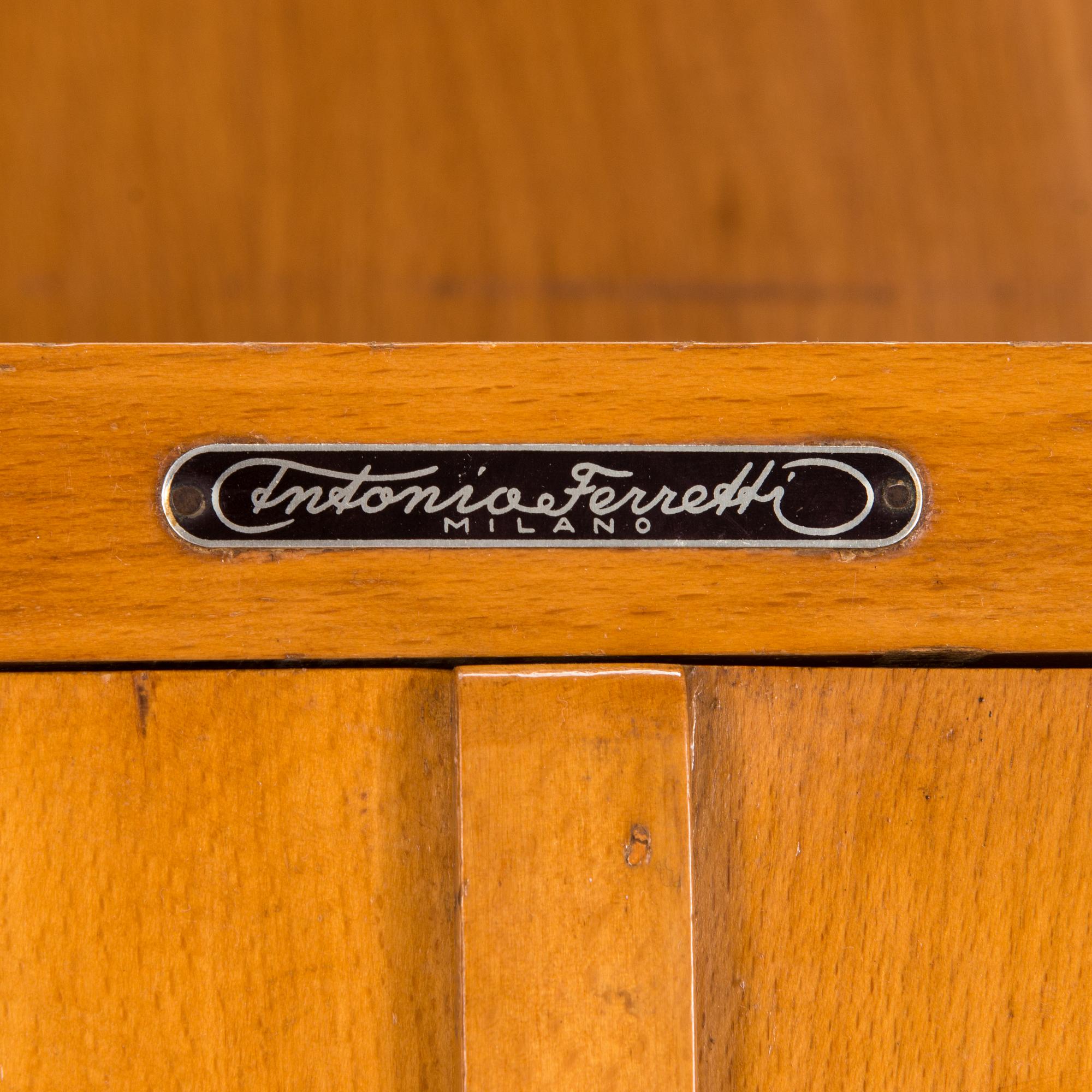 Antonio Ferretti, An early 1950s 'Algeri' bookcase, Milan, Italy.