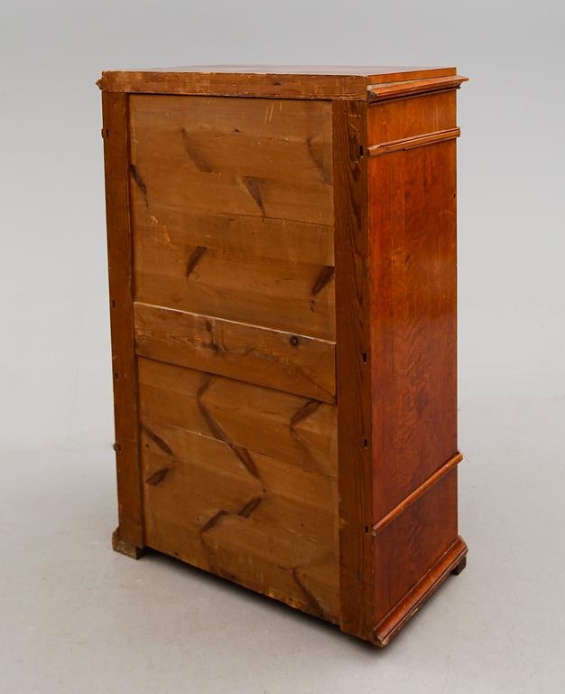 CHIFFONJÉ, 1800-talets mitt.