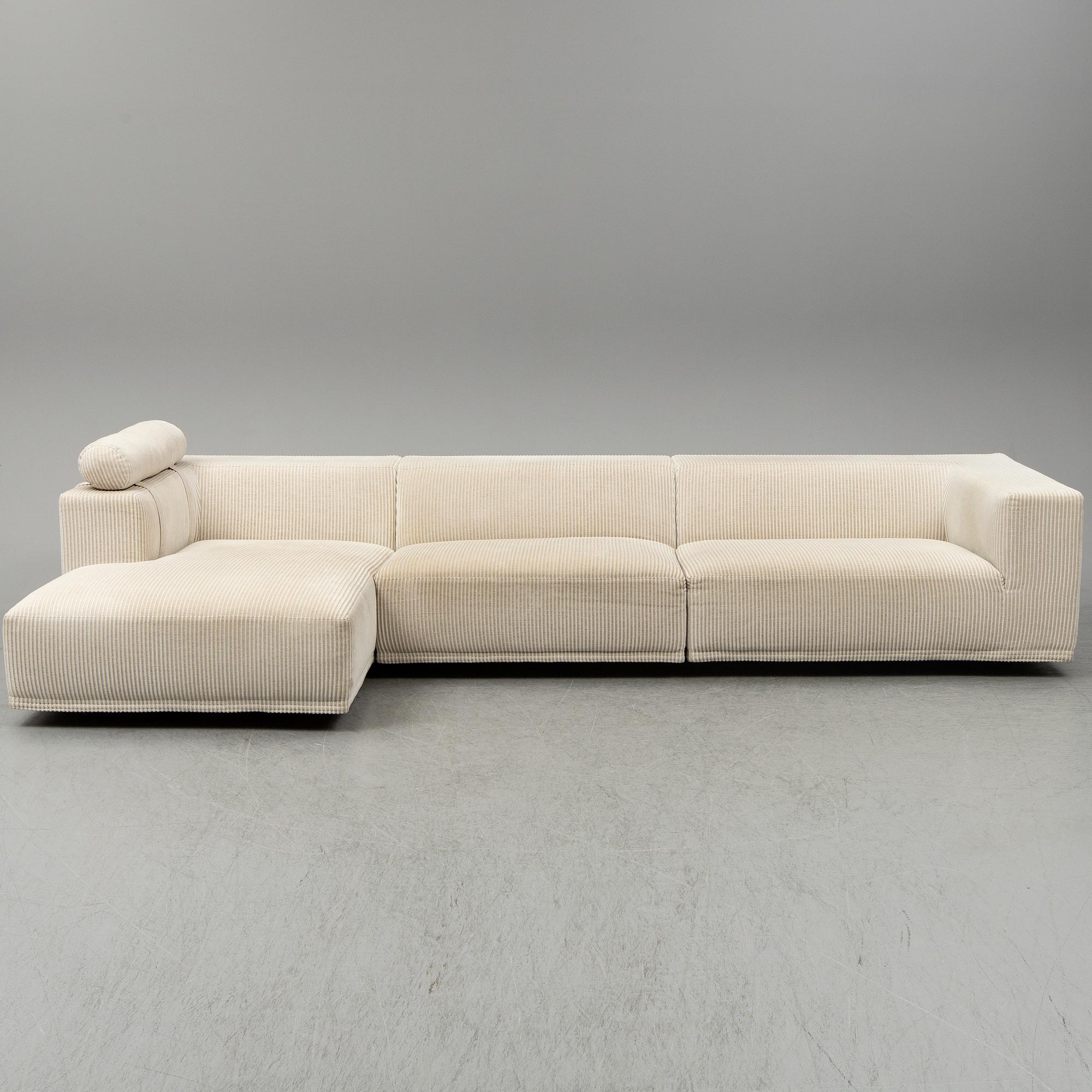 An Eilersen sofa, model Baseline.