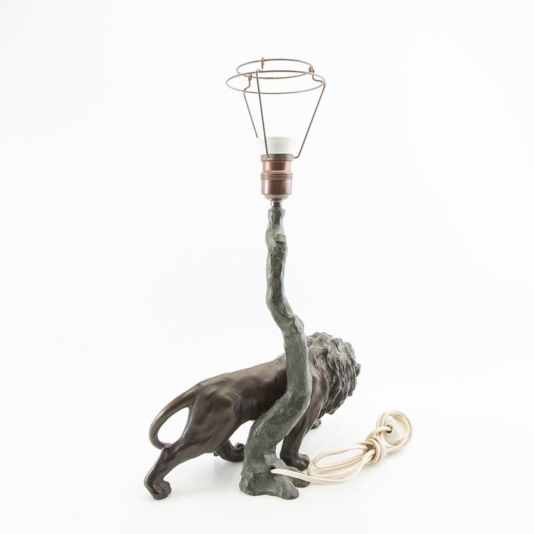 Table lamp, first half of the 20th century.