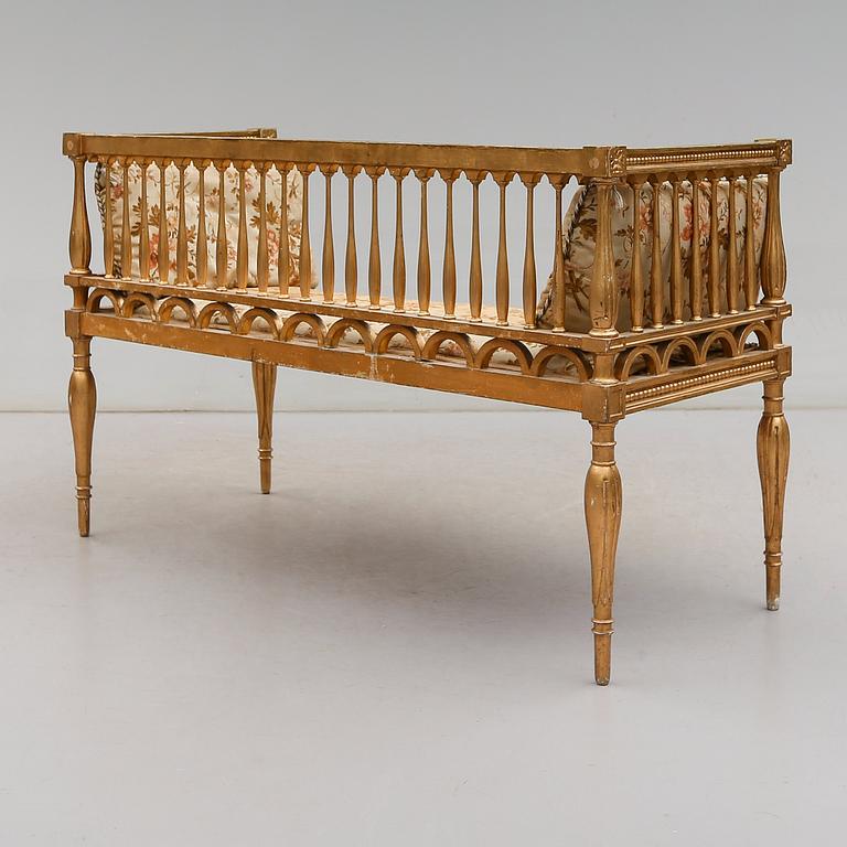 SOFFA, 1900-talets första hälft.