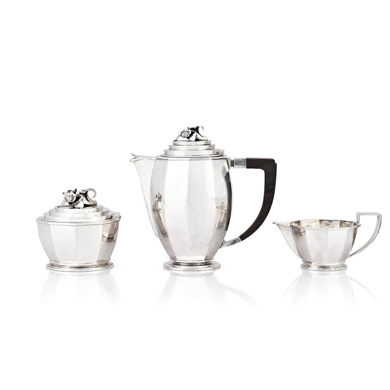 Atelier Borgila, kaffeservis, tre delar, Stockholm, 1947, gesällprov av K-E Löfman, sterling silver.