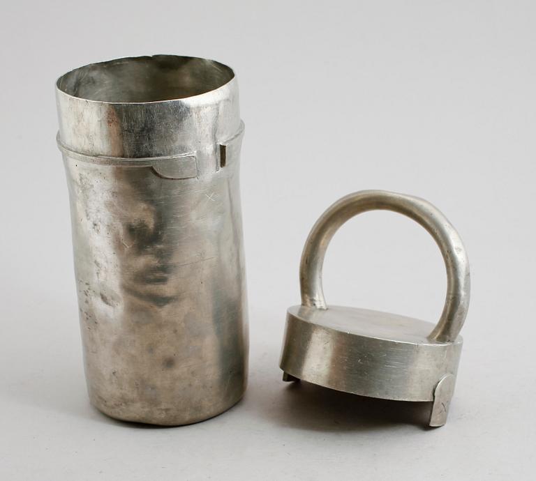 GLASSBEHÅLLARE, tenn, svensk, 1800-talets första hälft.