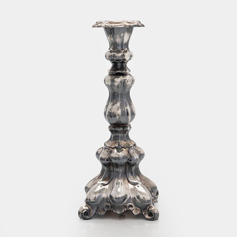 Kynttelikkö, hopea, Kultakeskus, Hämeenlinna 1990.