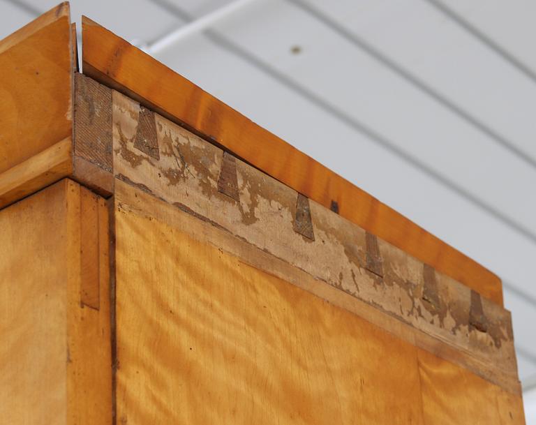 BOKSKÅP, 1800-talets första hälft.