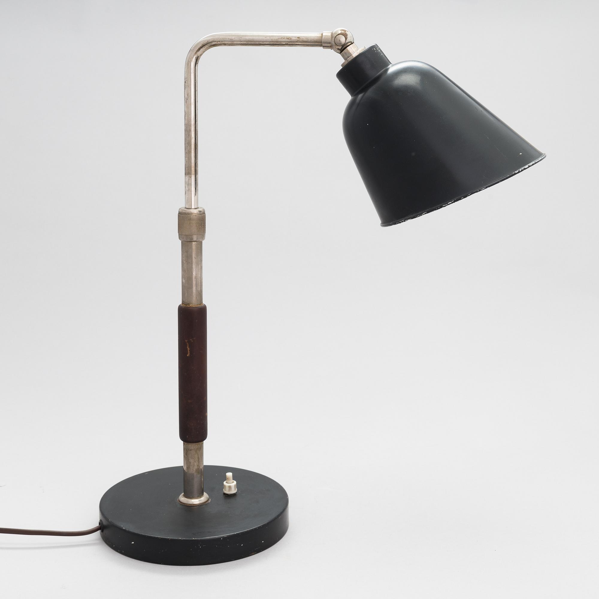 Christian Dell, A 1930's 'Goethe' table lamp for Bünte & Remmler.