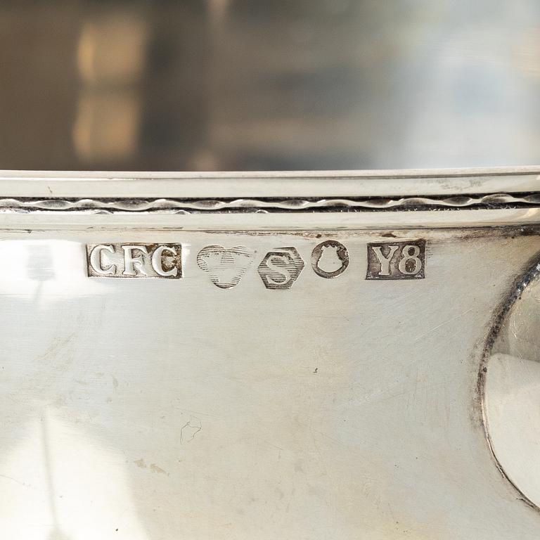 A Swedish silver dish and cover, marks of CF Carlman, Stockholm 1949.
