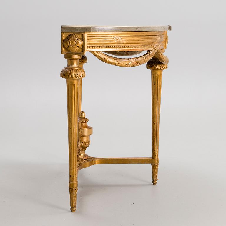 GUSTAVIANSKT KONSOLBORD, sent 1700-tal.