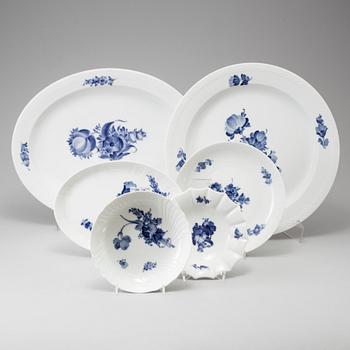 KAFFESERVIS, porslin, 44 delar, "Blå Blomst", Royal Copenhagen.