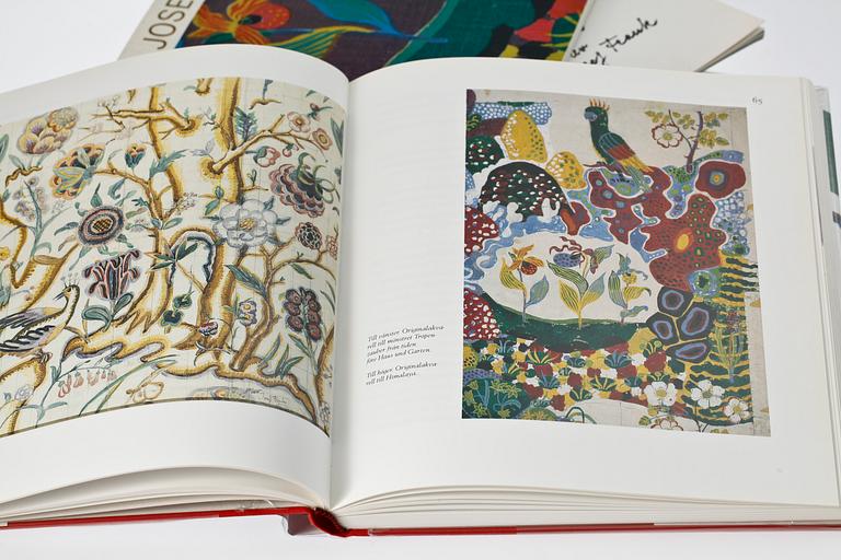 PARTI LITTERATUR OCH KATALOGER, 15 delar, Svenskt Tenn.