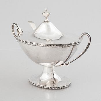 A Gustavian style silver sugar bowl, MGM AB, Uppsala, Sweden, 1920's.