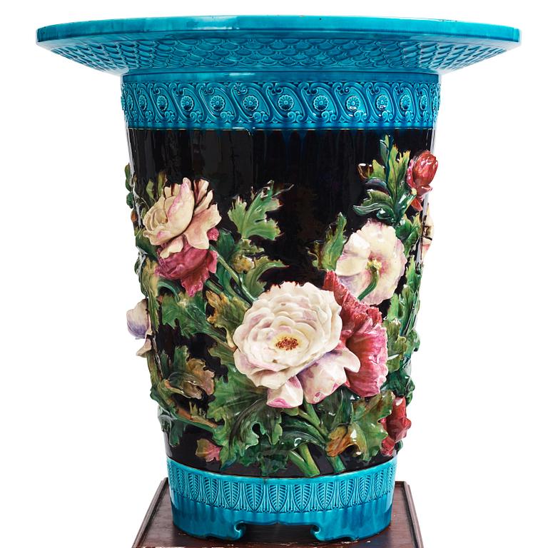 A massive majolica jardinere, late 19th century, possibly by the Sergei Poskochin manufactory,  Morje, St Petersburg.
