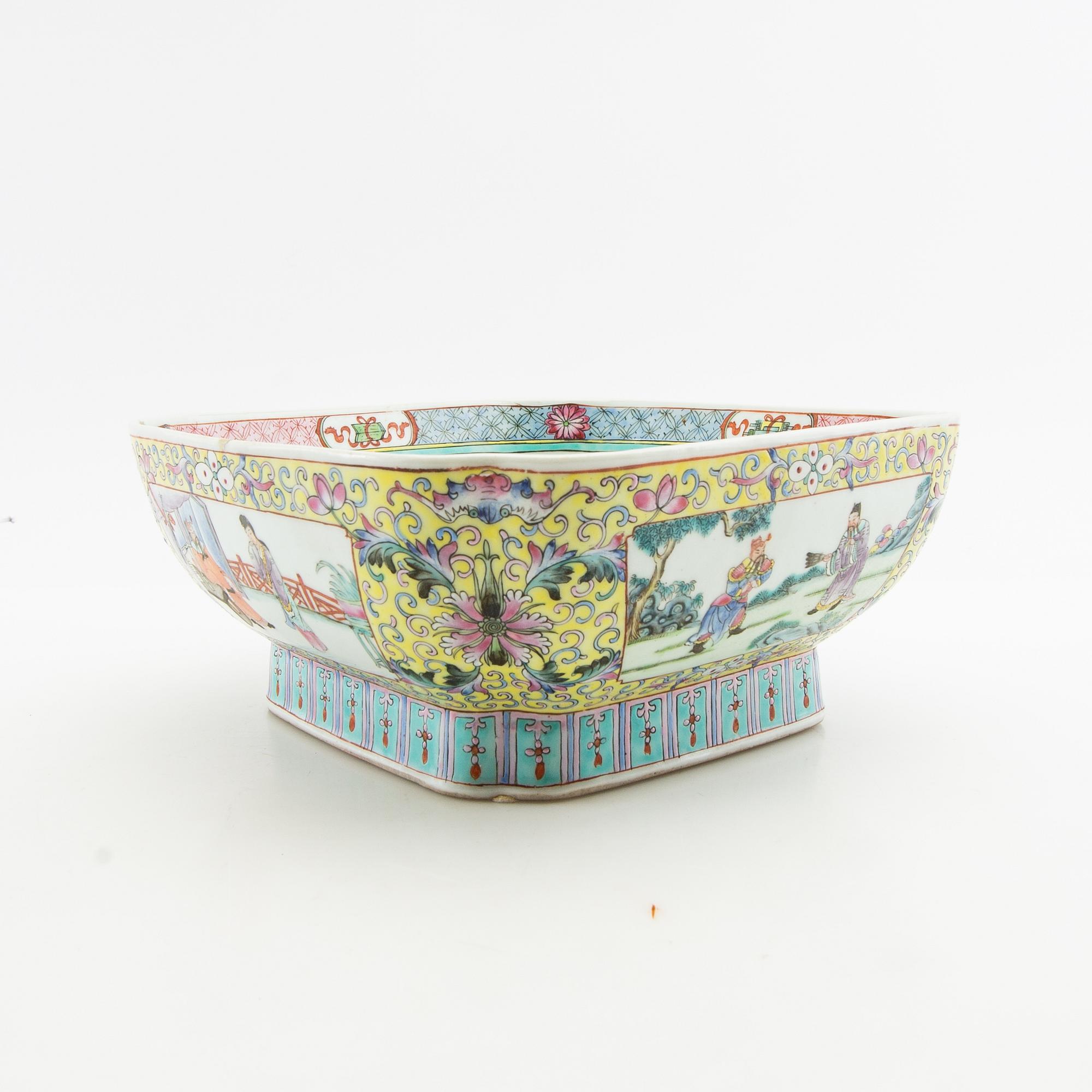 Skål Kina 1900-tal porslin.