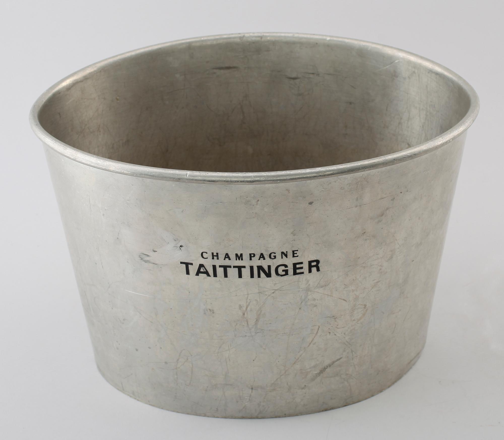 CHAMPAGNEKYLARE, tenn, Taittinger, Frankrike, 1900-talets mitt.