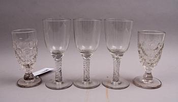 GLAS, 3+3+2 st, bl a "Holmegaard twist", 1800/1900-tal.