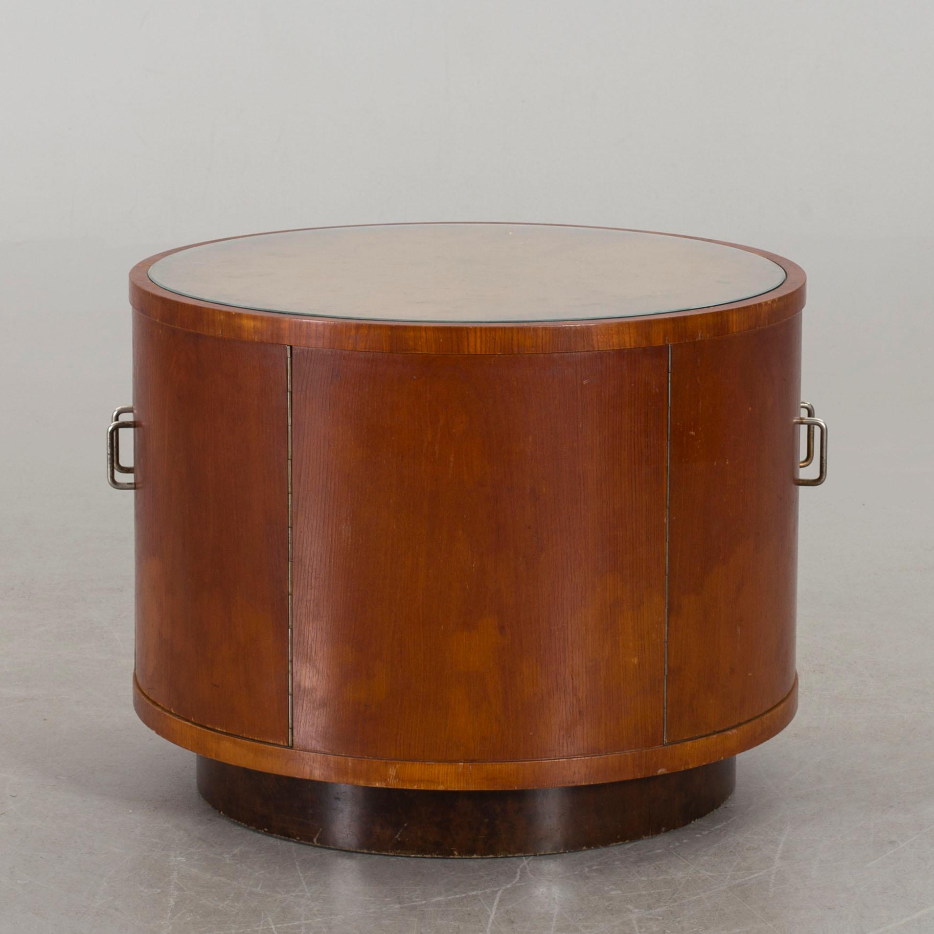 GRETA MAGNUSSON GROSSMAN, an attributed bar for Studio 1930-40's.