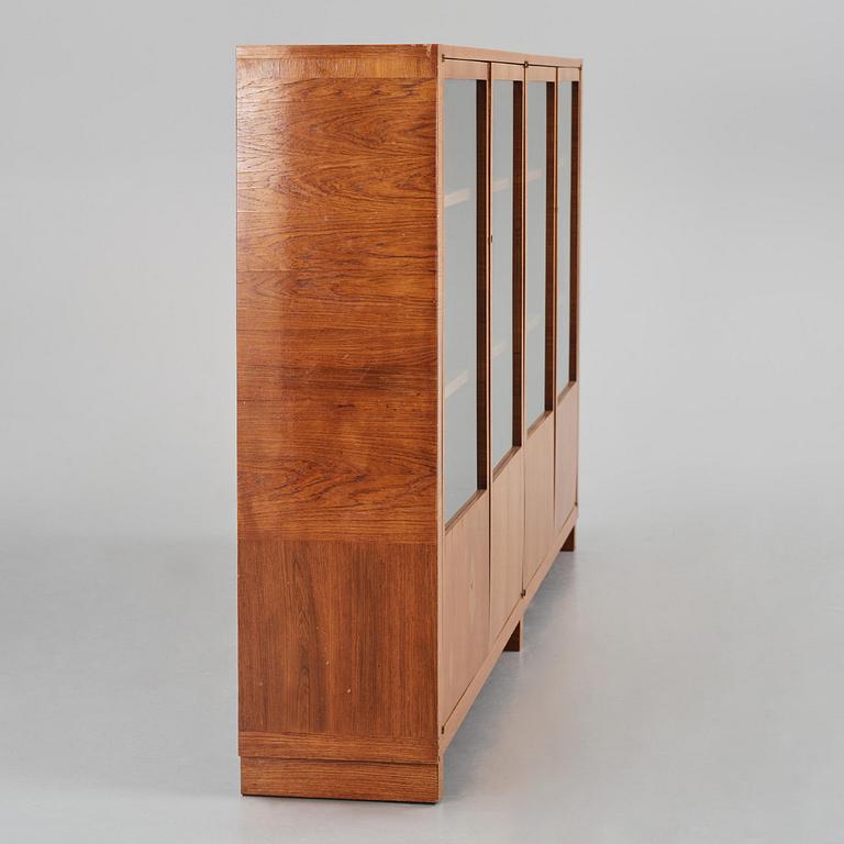 Carl Malmsten, a walnut bookcase, Sweden, 1930s.