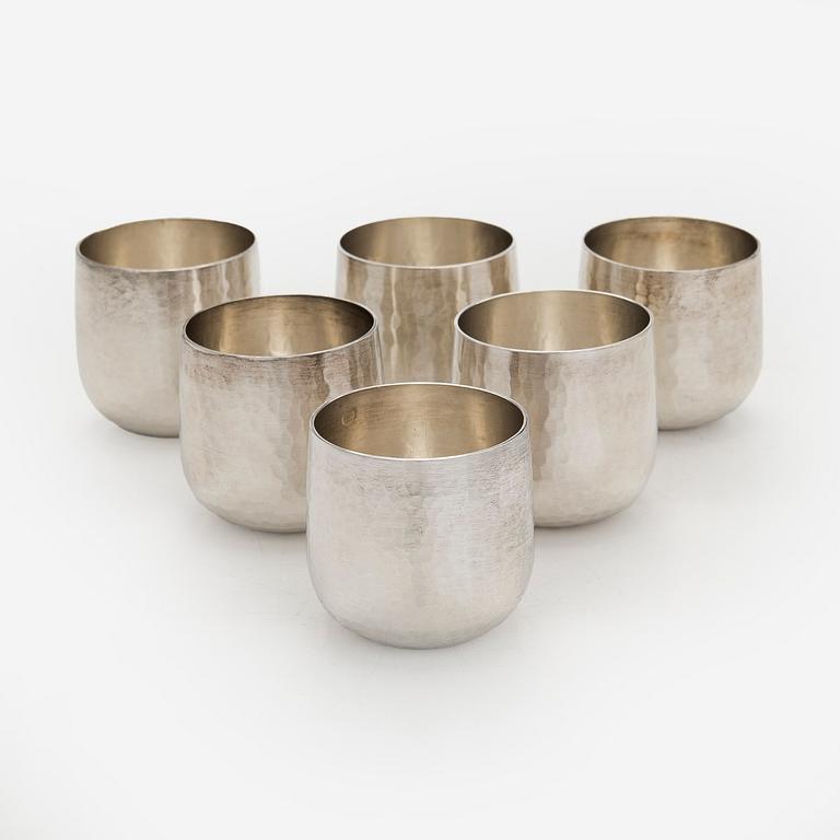 Tapio Wirkkala, bägare, 6 st, silver, TW 469, Kultakeskus, Tavastehus 1978 och 1979.