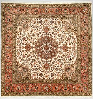 Carpet, Tabriz part silk, 50 raj, ca 255 x 250 cm.