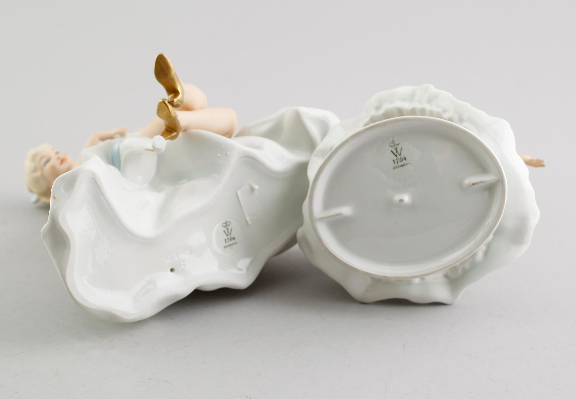 FIGURER, 2 st, porslin, Wallendorf, 1900-talets mitt.
