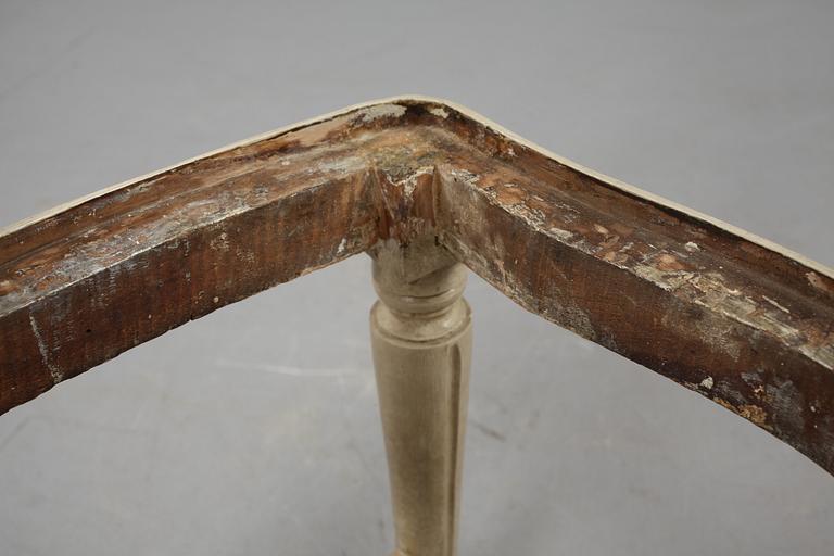 STOLAR, 2 st, gustavianskt Stockholmsarbete, 1700- tal, resp gustaviansk stil, 1900-tal.