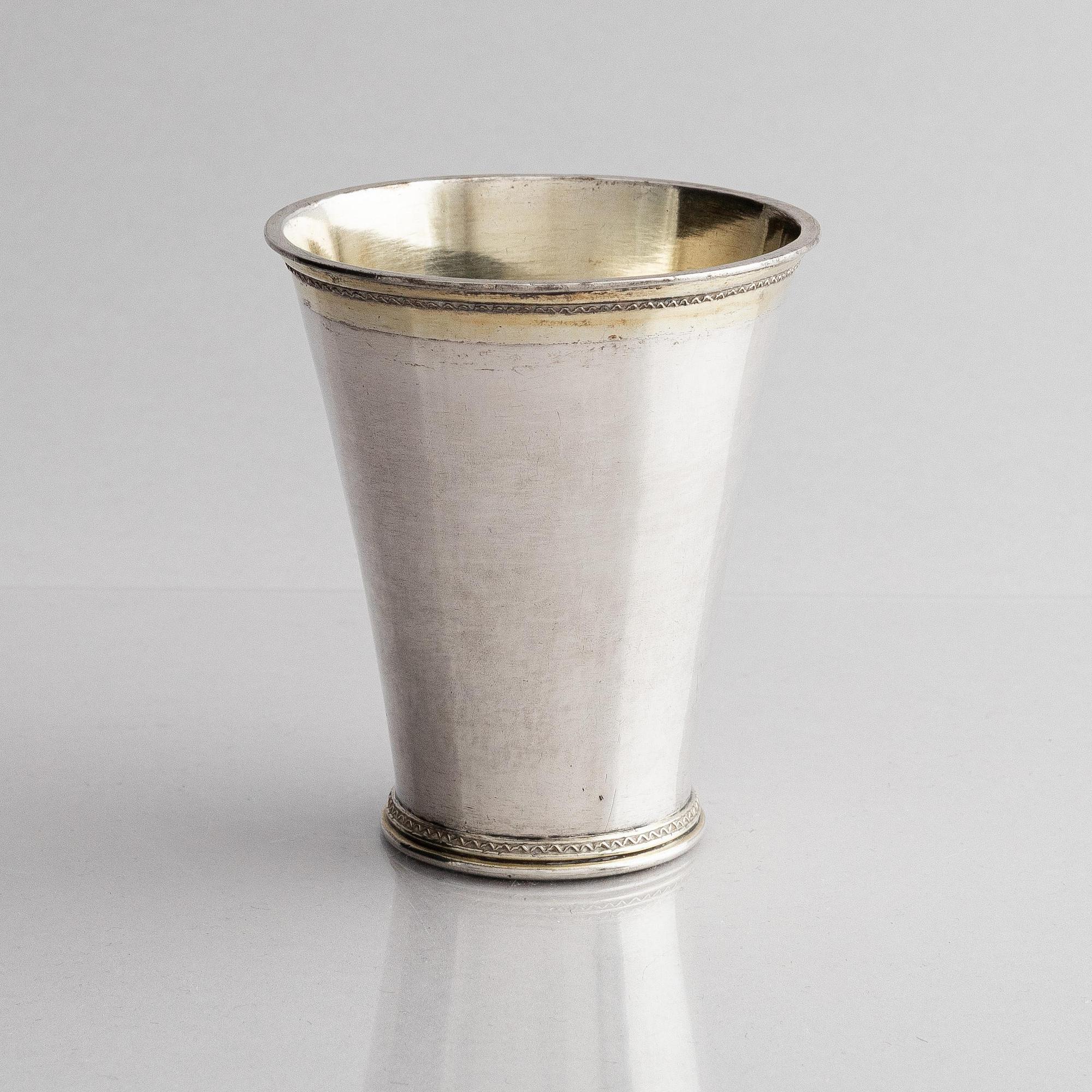 Abraham Wirgman, bägare, silver, Göteborg 1714. Senbarock.