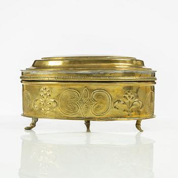 Sockerskrin, av Heinrich H. Werner (mässingslagare i Jönköping, f. 1703-d-1790), Senbarock.