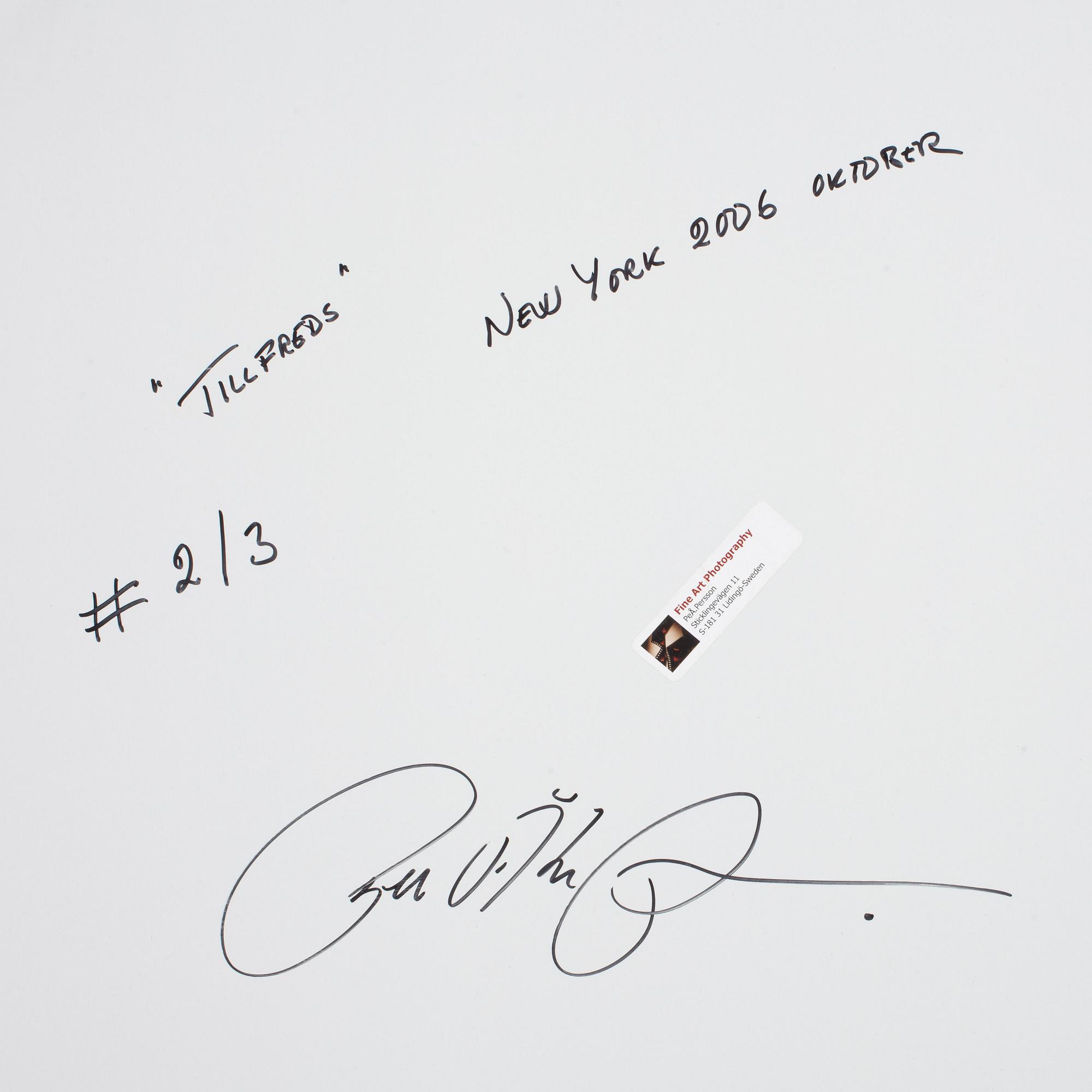 PER ÅKE PERSSON, fotografi, sign o dat New York okt 2006. Numr 2/3.
