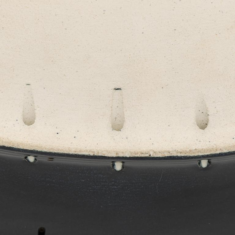 Birger Kaipiainen, Decorative dish, ceramic, signed Kaipiainen Arabia.