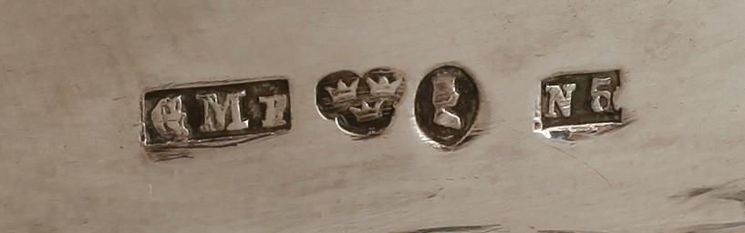 STRÖSOCKERSKÅLAR, 1 par, silver, Gustaf Möllenborg, Stockholm 1891. Vikt ca 1597 g.