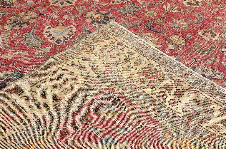 An oriental carpet, so-called 'Vintage', c. 398 x 303 cm.