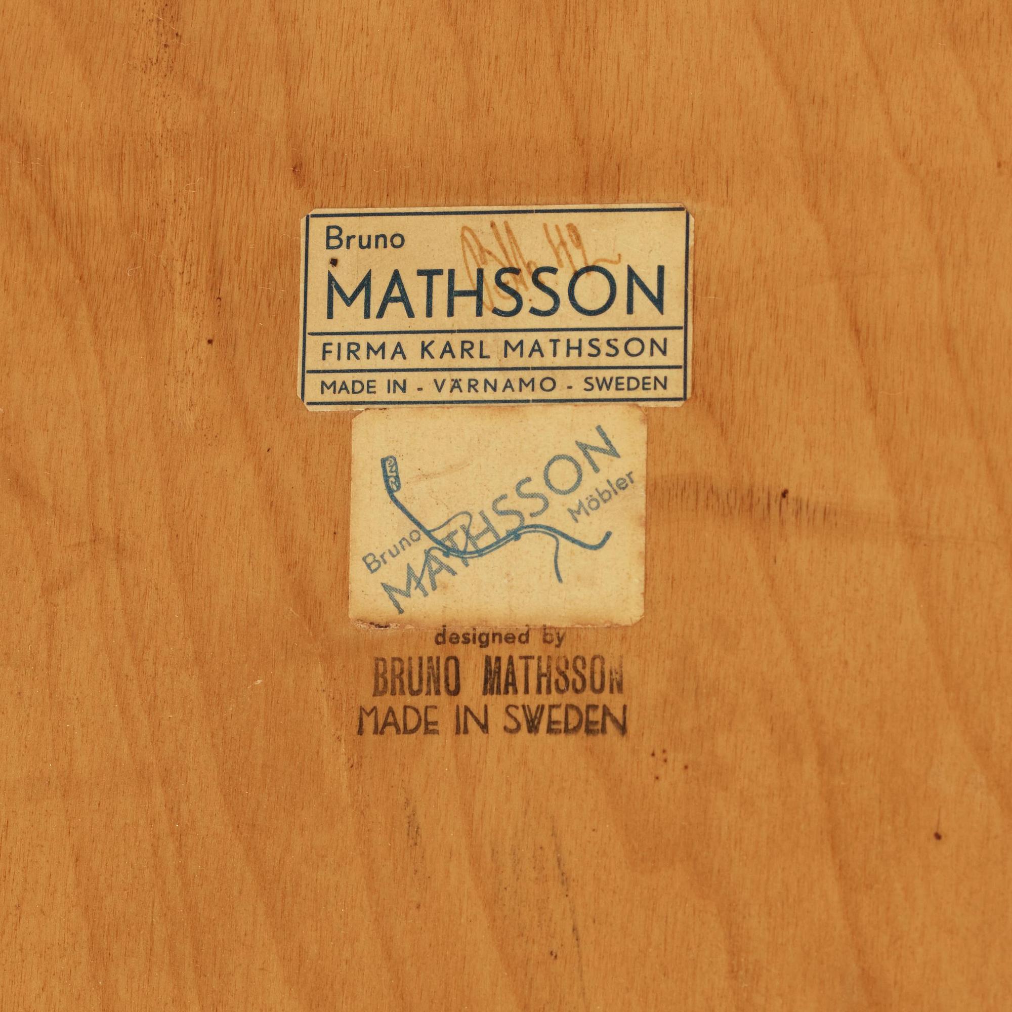 Bruno Mathsson, a coffee table, Firma Karl Mathsson, Värnamo, 1940s.