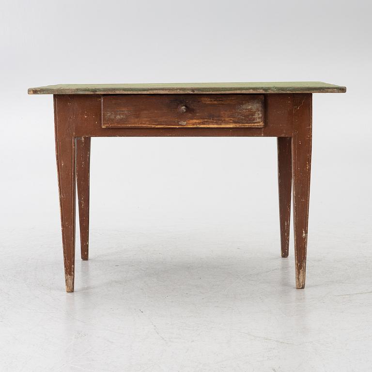 A table, 19th century.