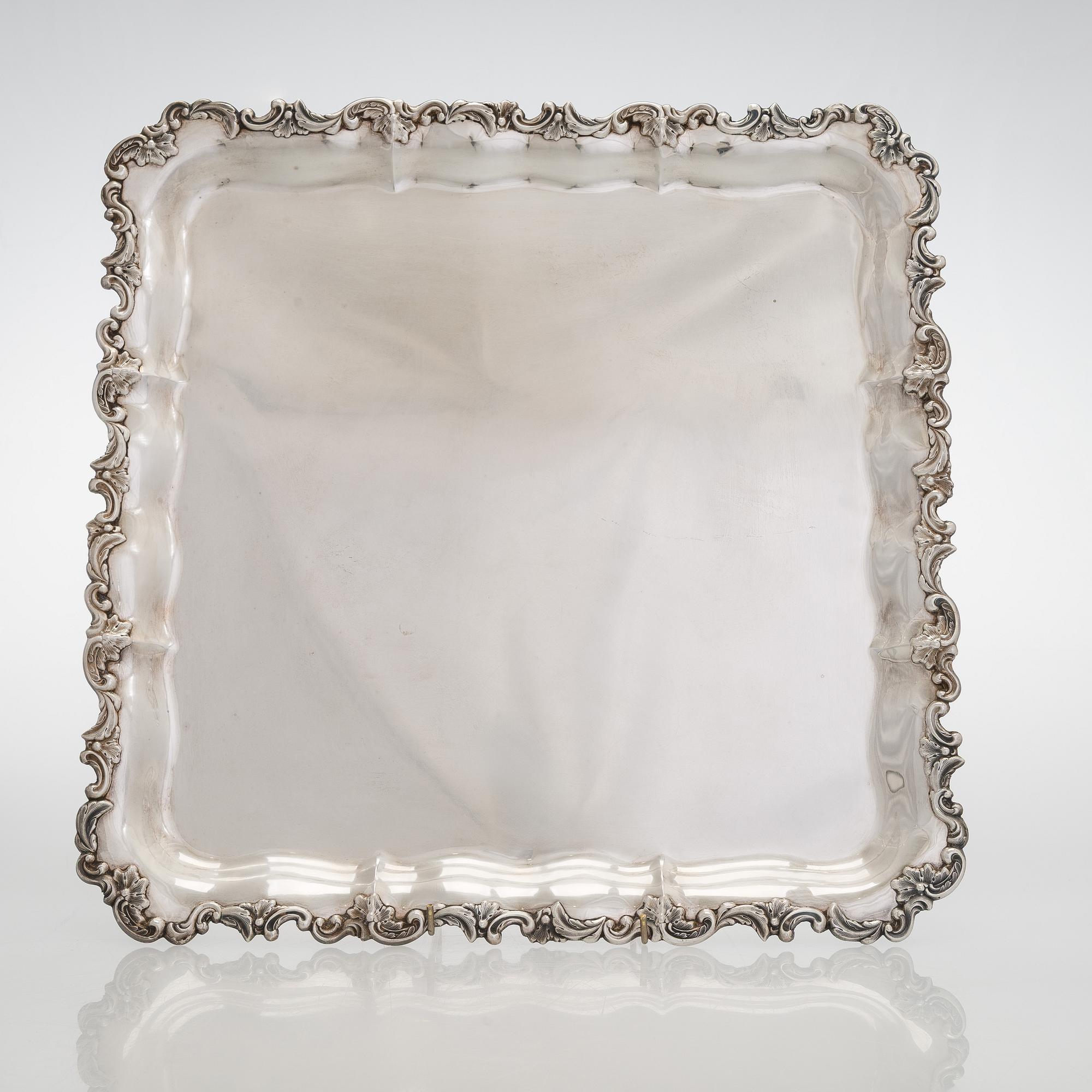 Tarjotin, hopea, Kultakeskus, Hämeenlinna 1948.