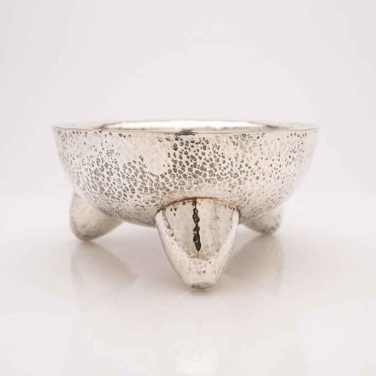 Bowl, sterling silver, Mexico.