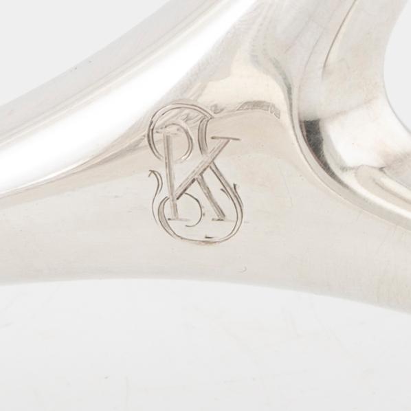 Anna-Greta Eker, kandelaber silver  Auran Kultaseppä, Åbo 1967.